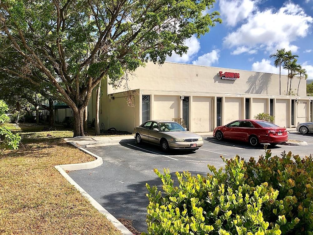 Owner-User Light Industrial: Refinance Bridge — Fort Lauderdale, FL