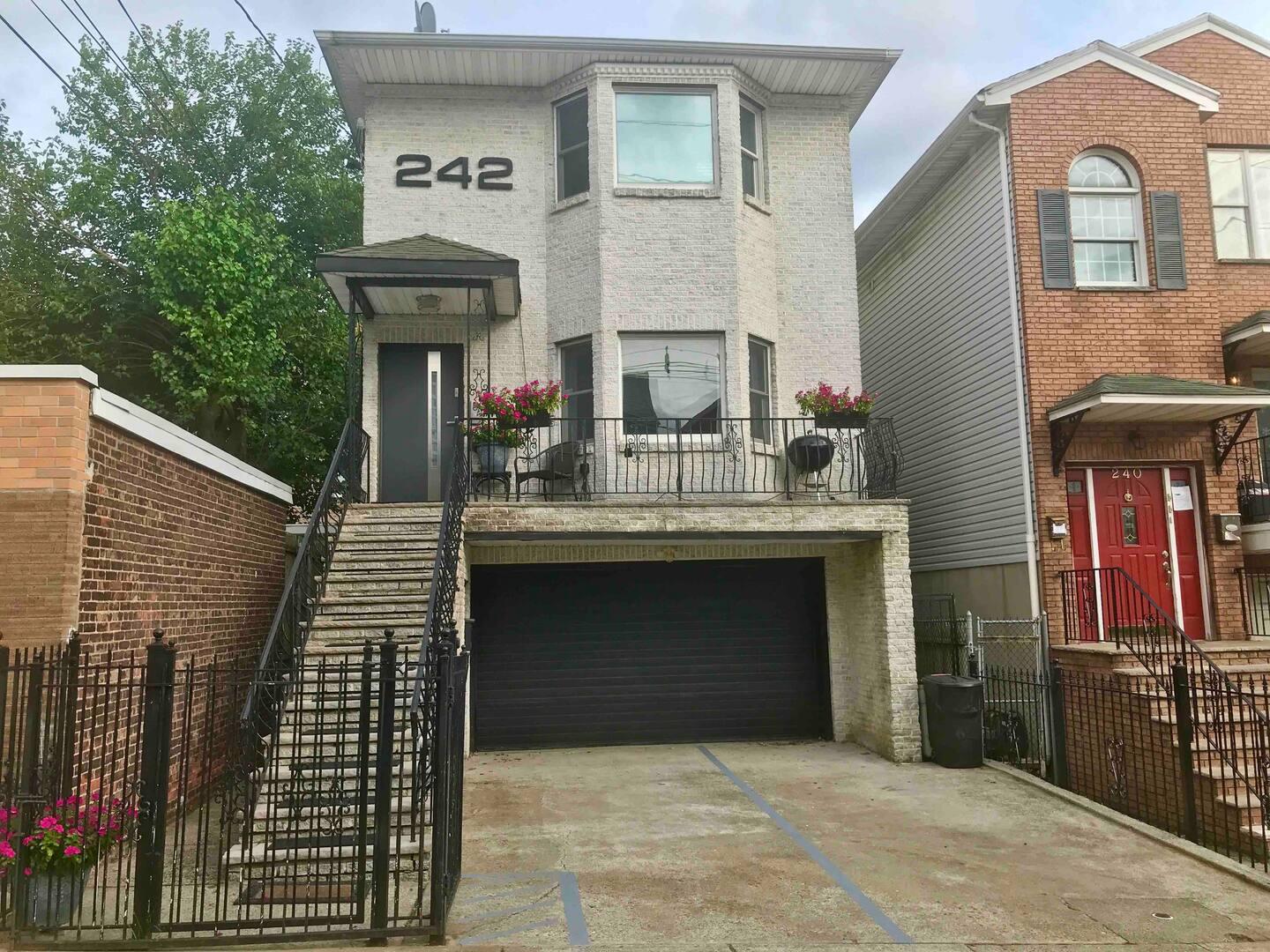 Duplex Rental — Credit-Challenged Cash-Out Bridge — Jersey City, NJ